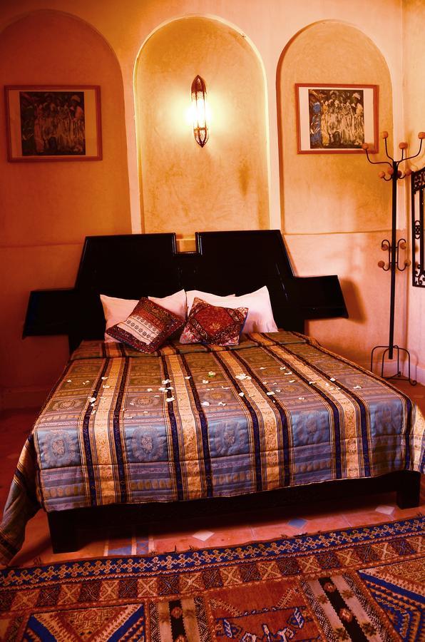 Hotel Latifa House Sbiti Exterior foto