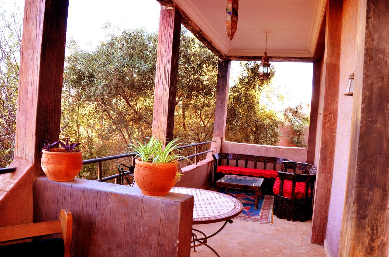 Hotel Latifa House Sbiti Exterior foto